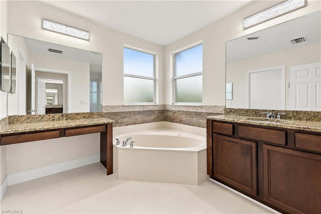 1740 Birdie Dr, Naples, photo 39