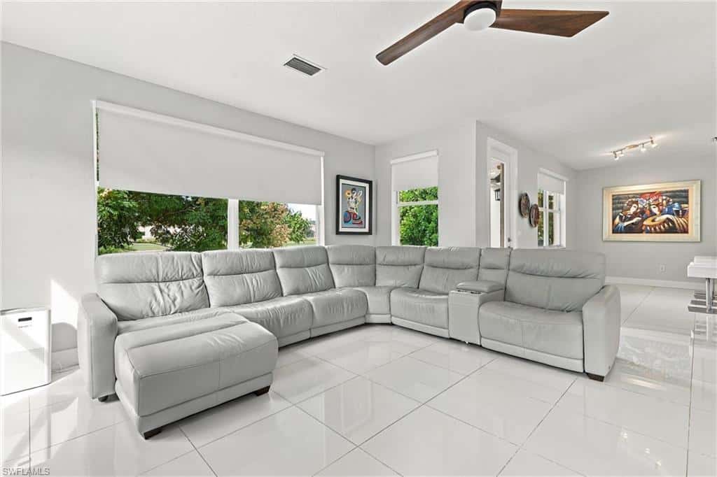 1740 Birdie Dr, Naples, photo 4