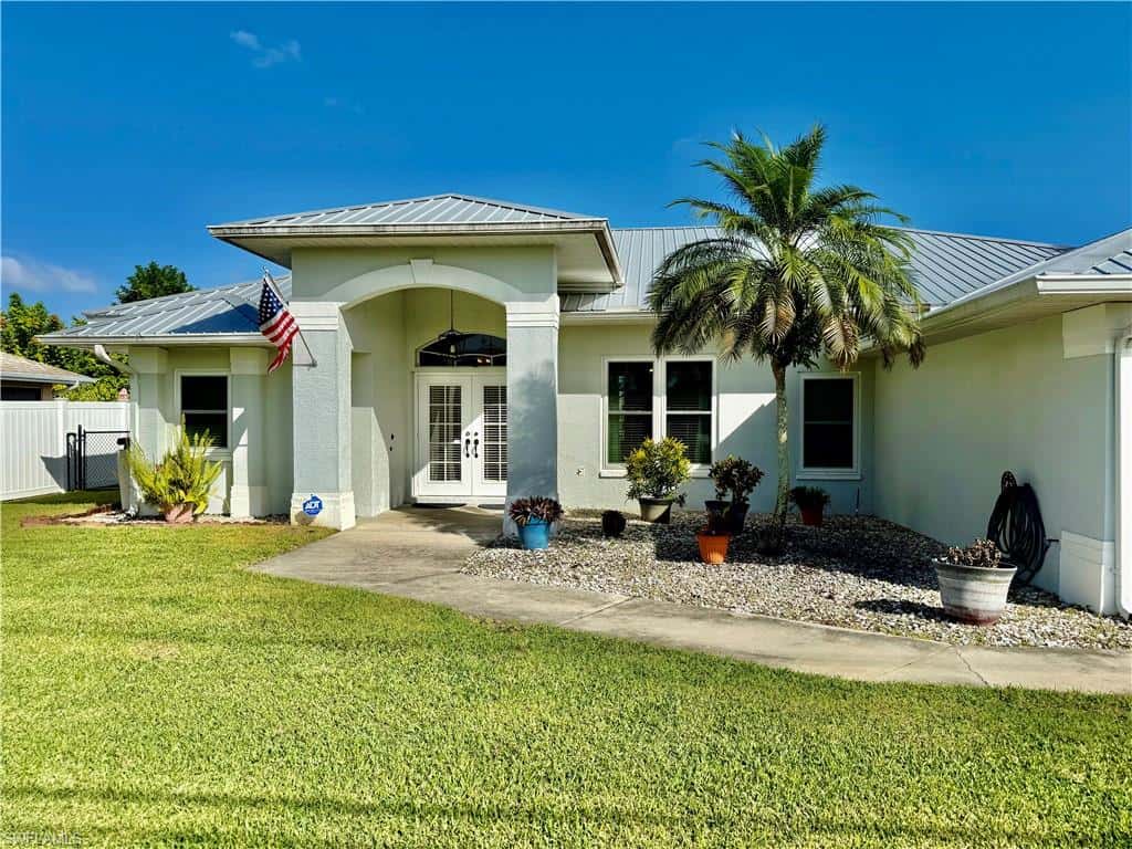 727 Milwaukee Blvd, Lehigh Acres, photo 35
