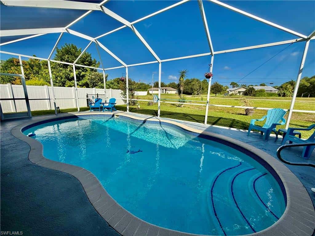 727 Milwaukee Blvd, Lehigh Acres, photo 4