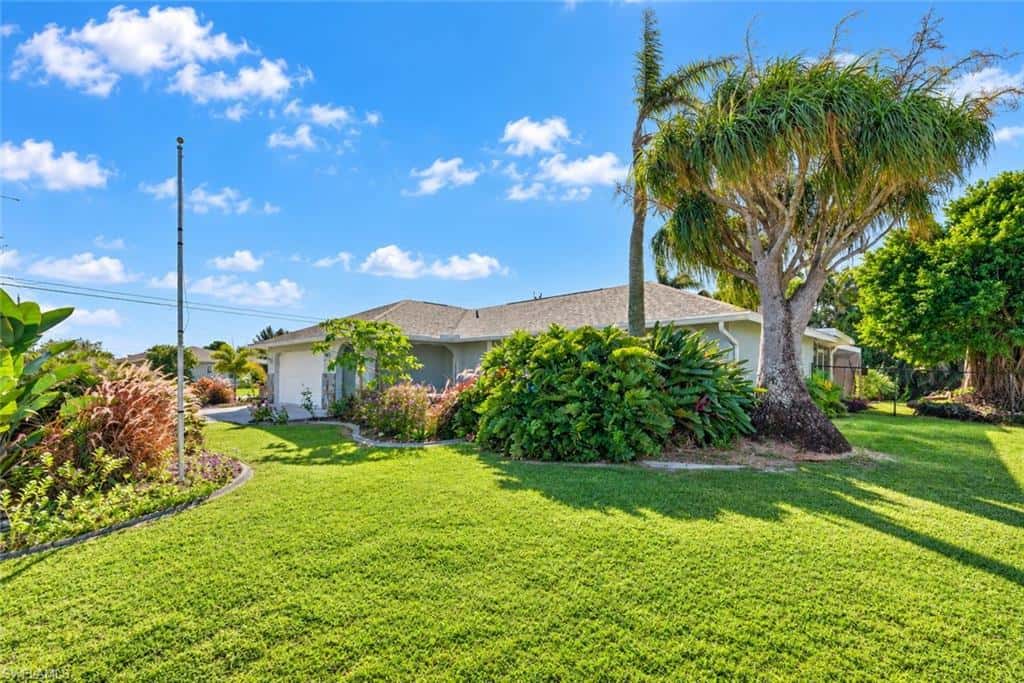 304 43rd Ln, Cape Coral, photo 4