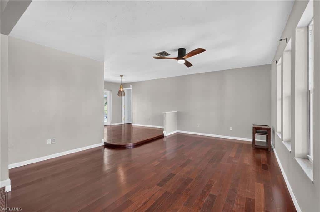 304 43rd Ln, Cape Coral, photo 8