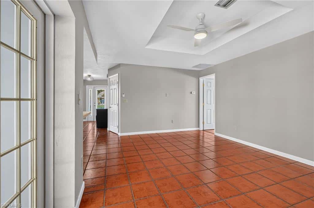 304 43rd Ln, Cape Coral, photo 25