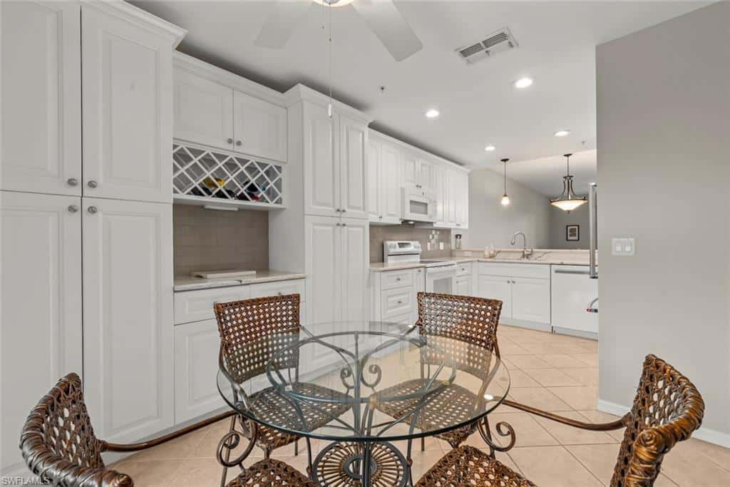 3880 Sawgrass Way #2415, Naples, photo 13