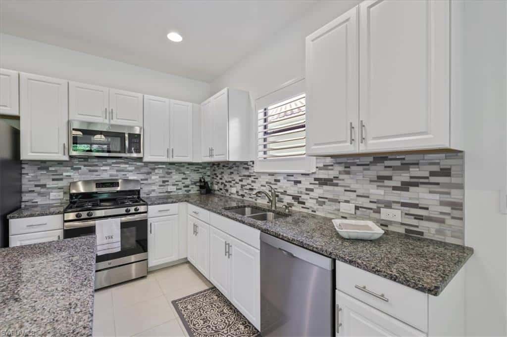 11508 Grey Egret Cir, Fort Myers, photo 17