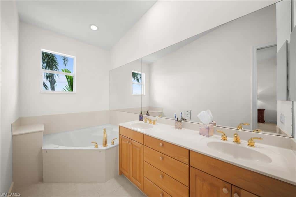 572 11th Ave #2, Naples, photo 23