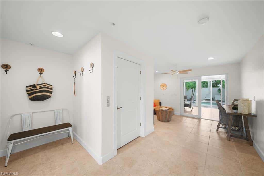 572 11th Ave #2, Naples, photo 4