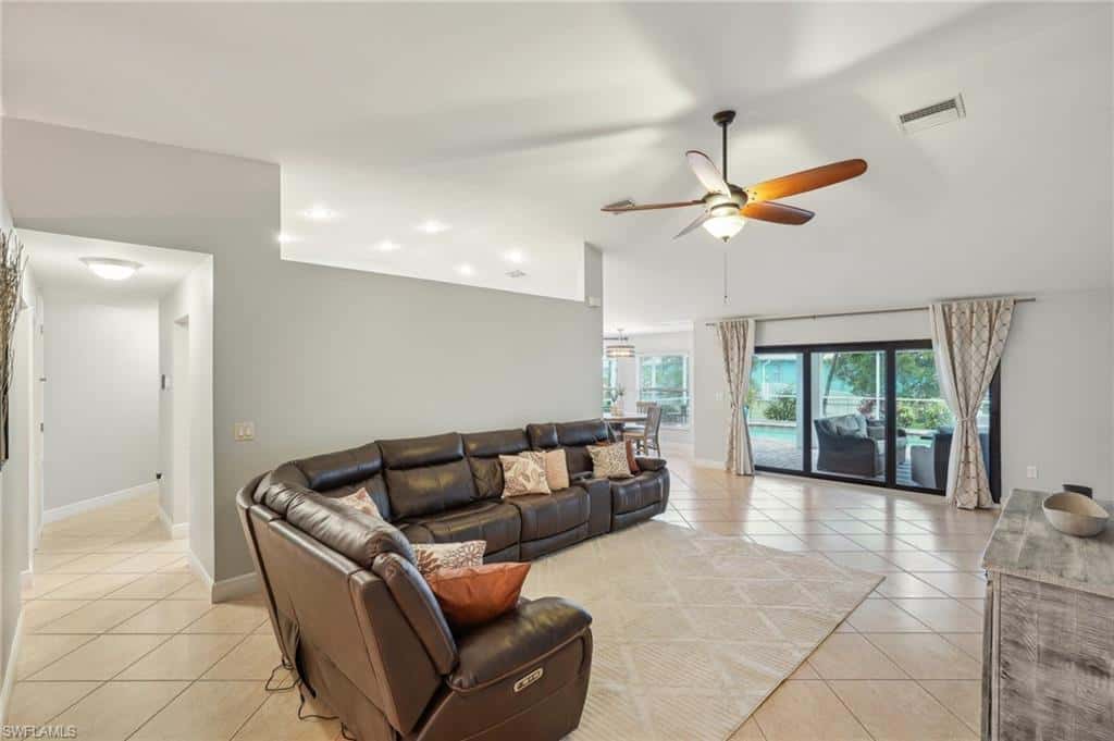 3717 Agualinda Blvd, Cape Coral, photo 7