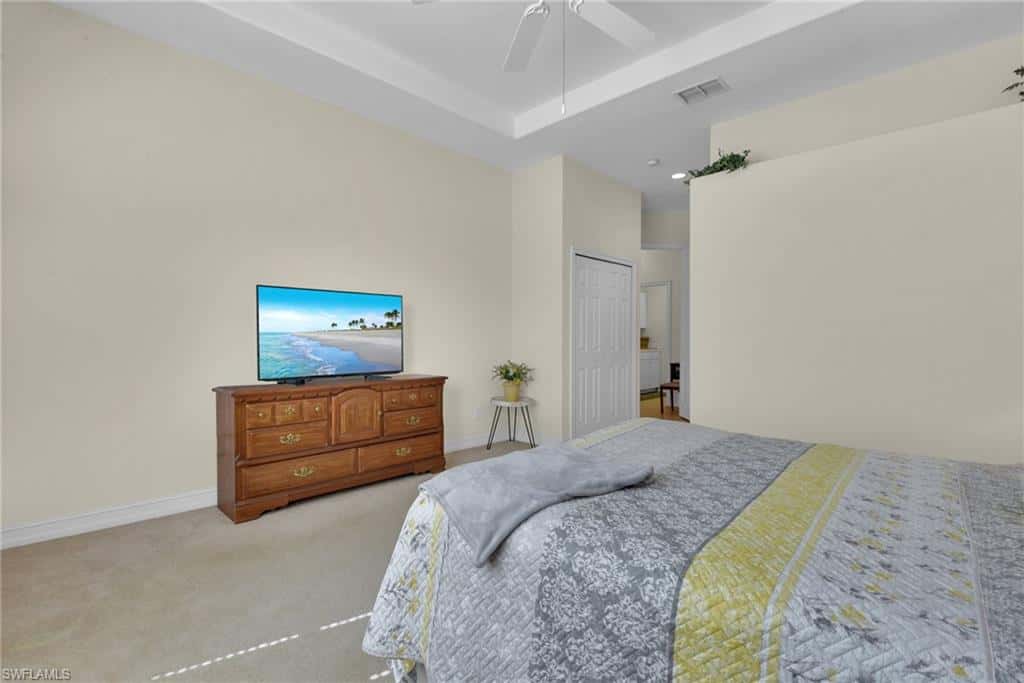 12530 Venicia Dr, Fort Myers, photo 14