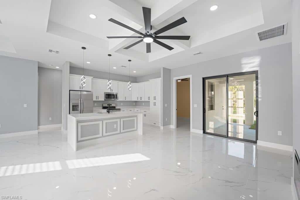 1009 Greenwood Ave, Lehigh Acres, photo 6