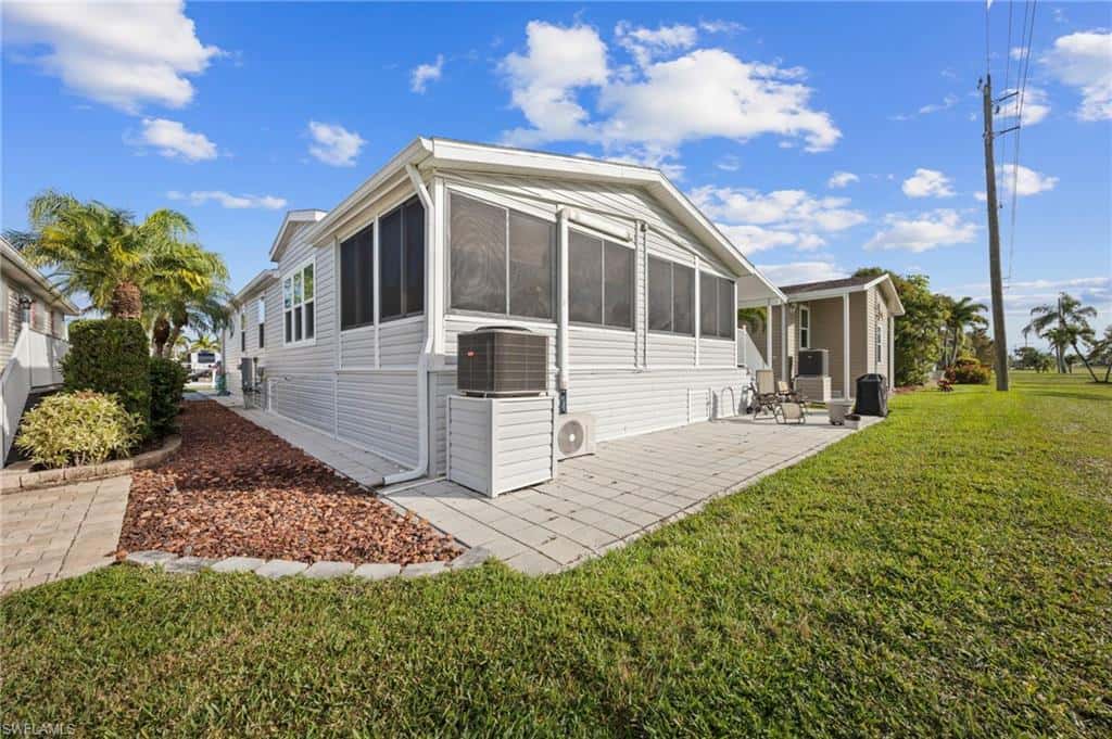 1153 Silver Lakes Blvd, Naples, photo 31