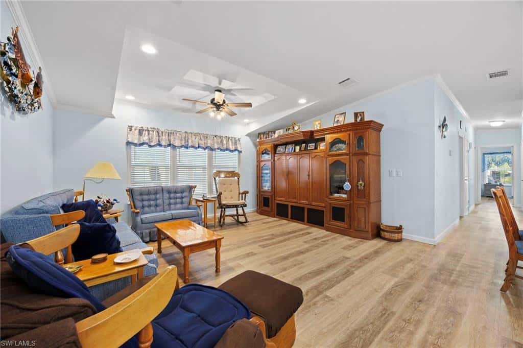 1153 Silver Lakes Blvd, Naples, photo 21
