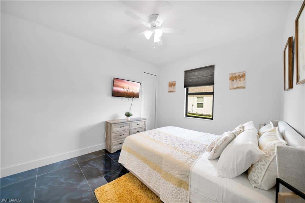 343 24th Pl, Cape Coral, photo 18