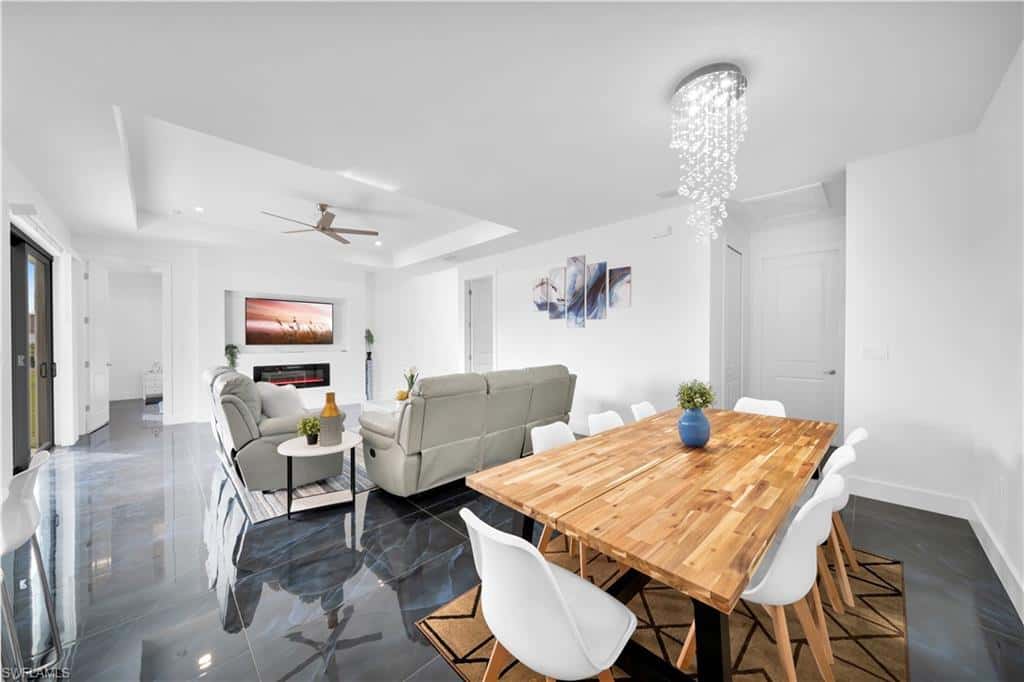 343 24th Pl, Cape Coral, photo 4