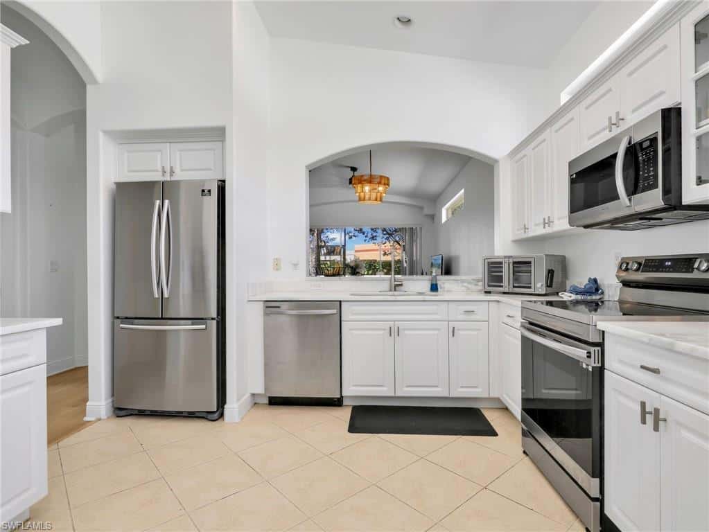 8755 Ibis Cove Cir, Naples, photo 12
