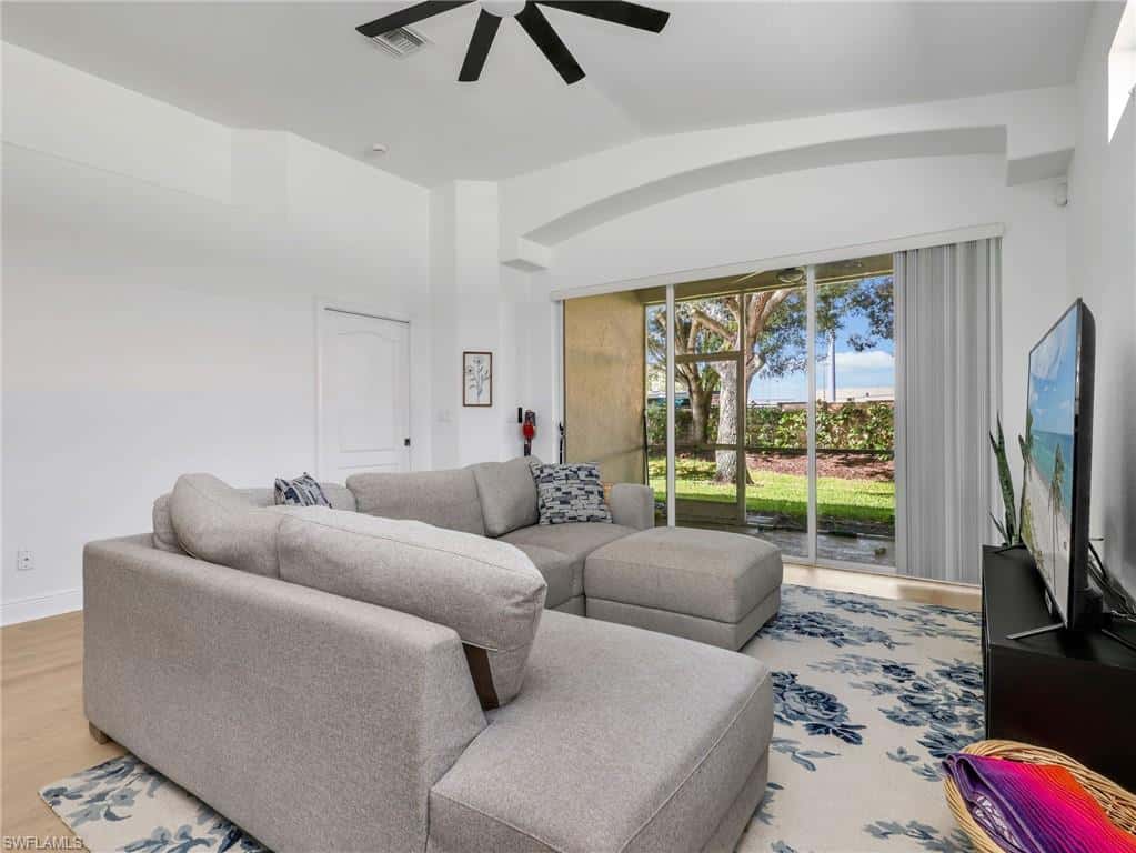 8755 Ibis Cove Cir, Naples, photo 7