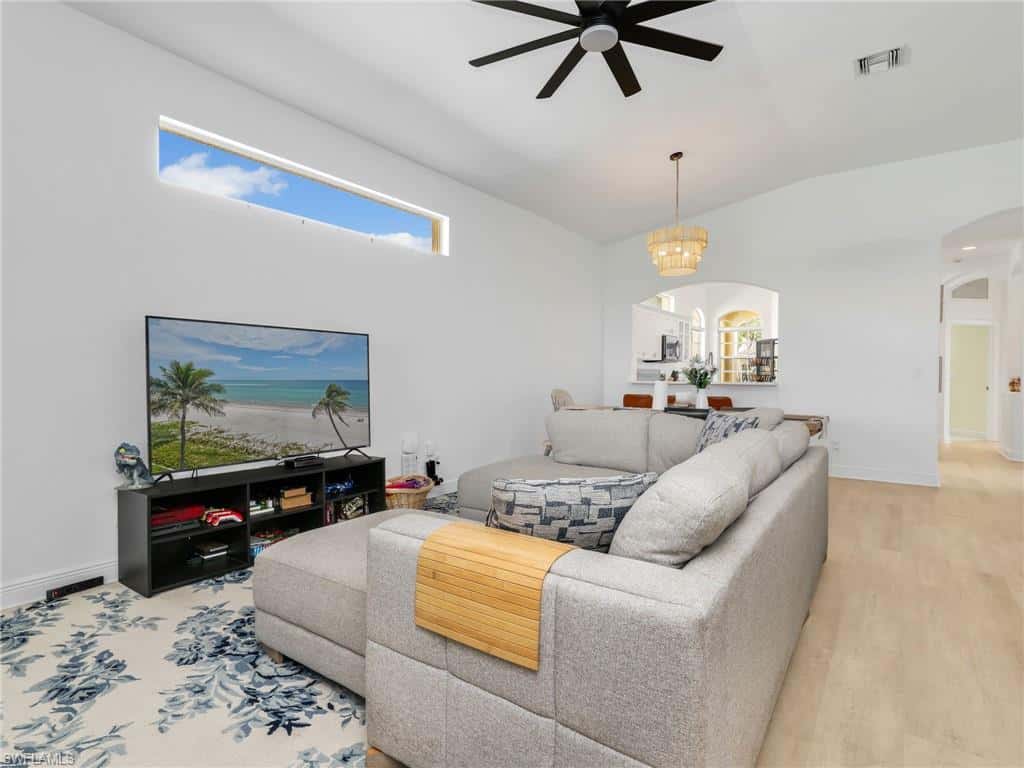 8755 Ibis Cove Cir, Naples, photo 9