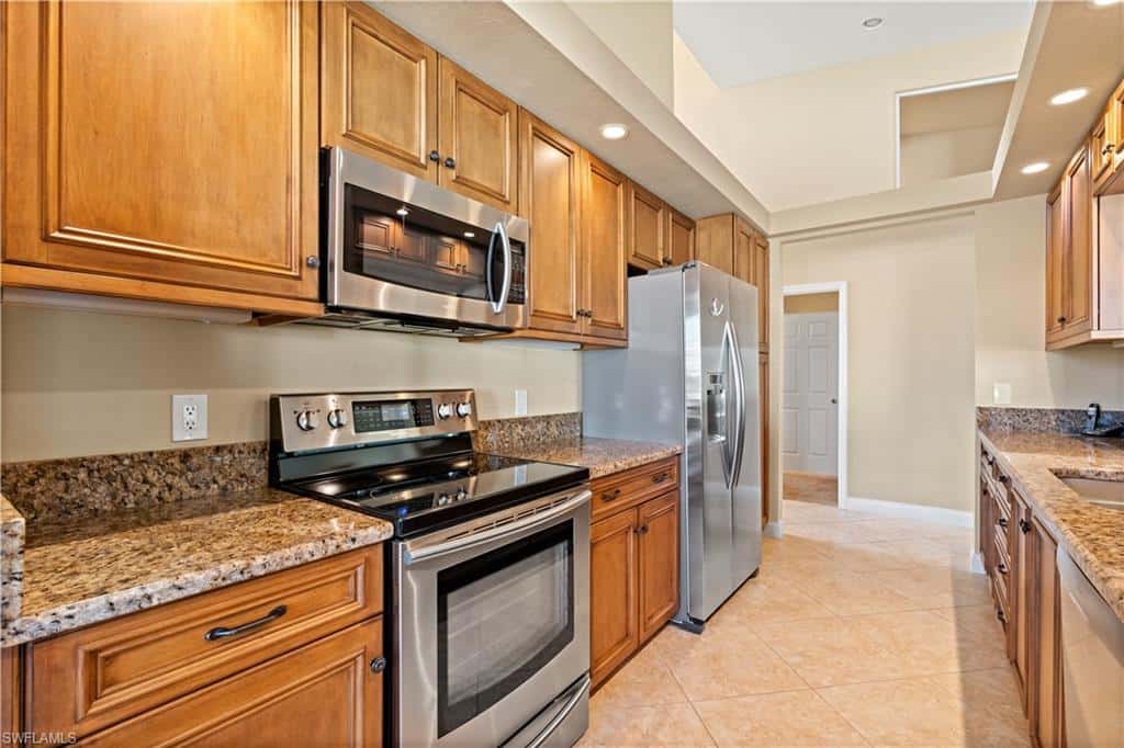16530 Heron Coach Way, Fort Myers, photo 8