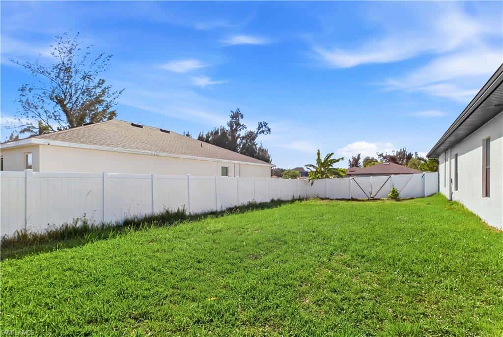 1807 4th St, Cape Coral, photo 27