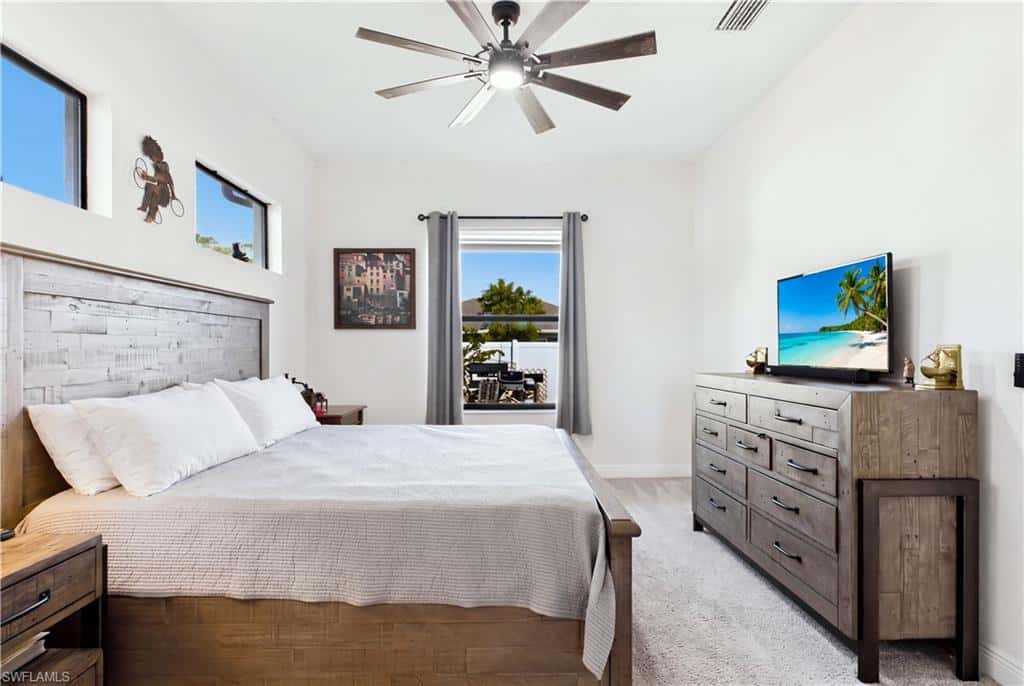 1807 4th St, Cape Coral, photo 14
