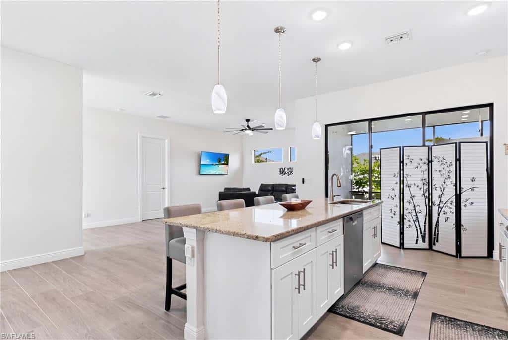 1807 4th St, Cape Coral, photo 8