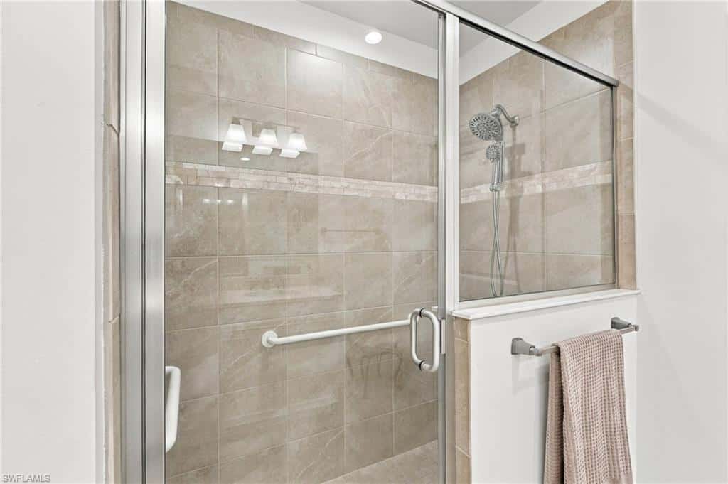 2543 Seychelles Dr #604, Naples, photo 17