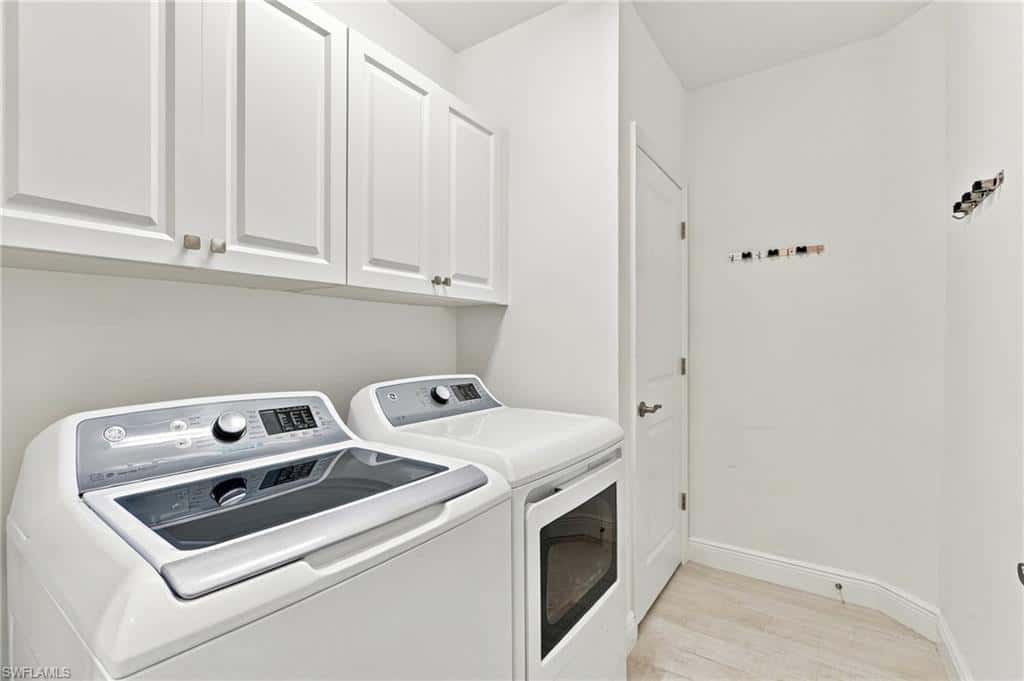 2543 Seychelles Dr #604, Naples, photo 21