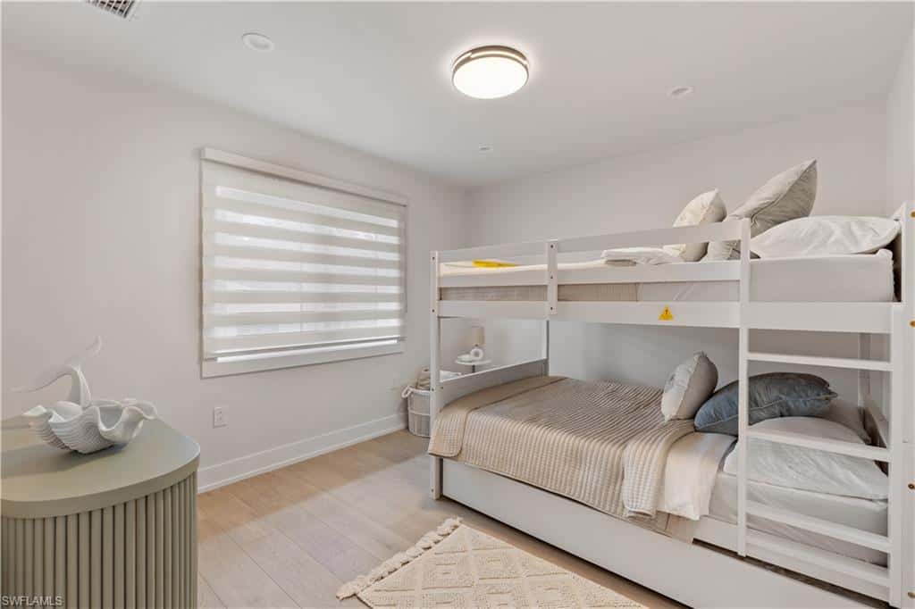 380 Sharwood Dr, Naples, photo 24