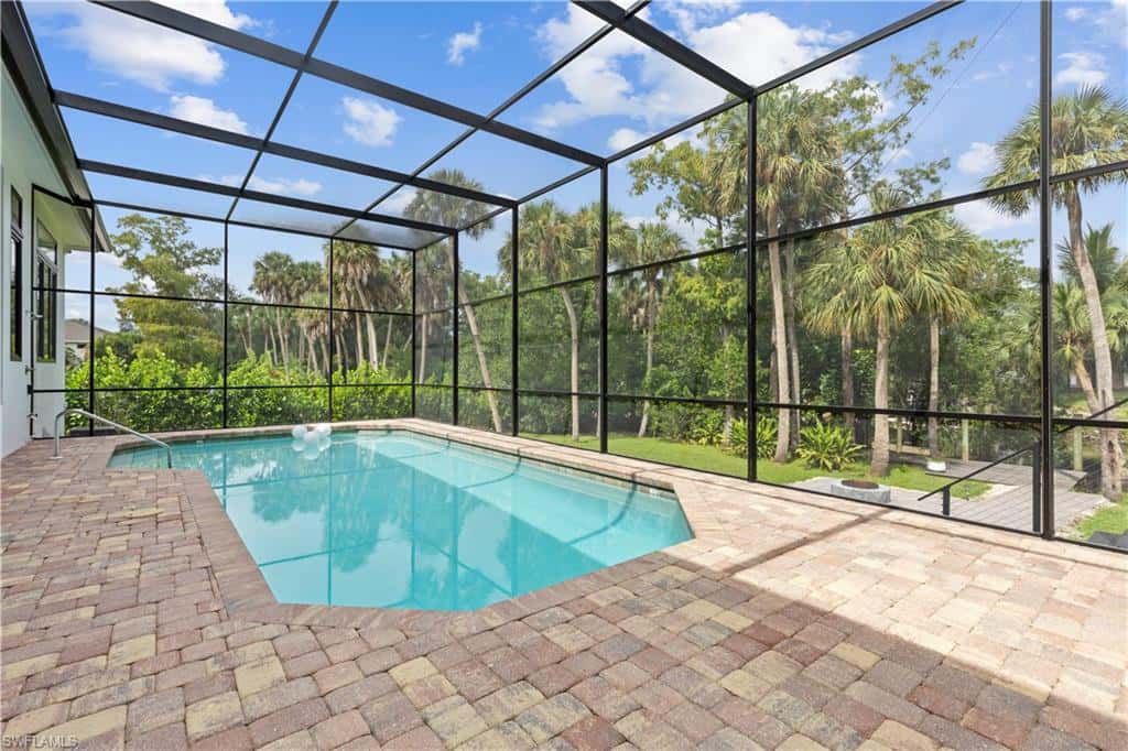 380 Sharwood Dr, Naples, photo 35