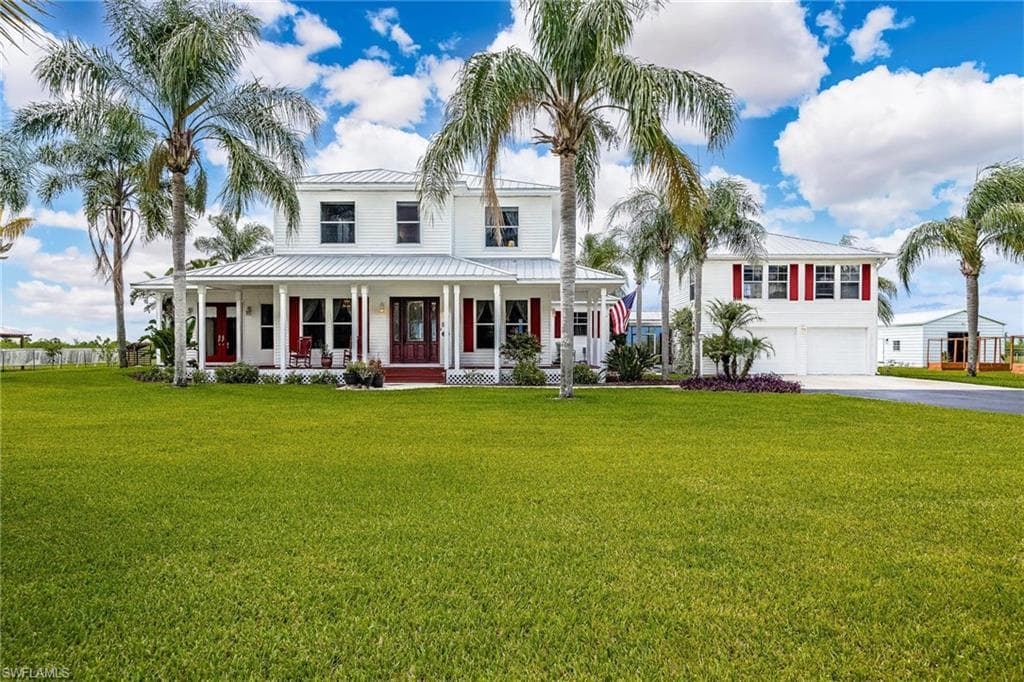 1323 Frontier Cir, Labelle