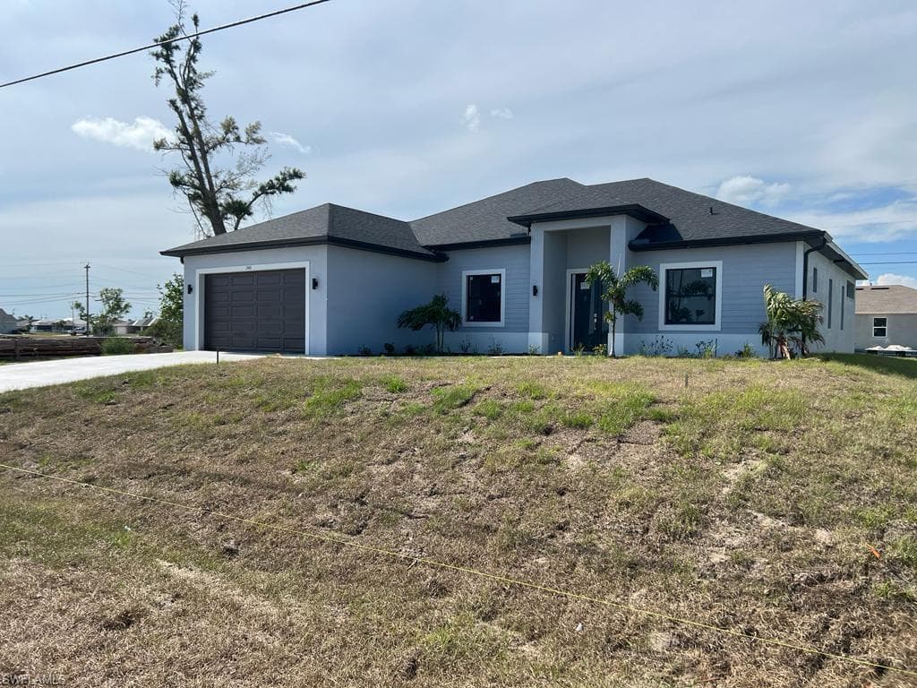 345 Diplomat Pkwy, Cape Coral, photo 2