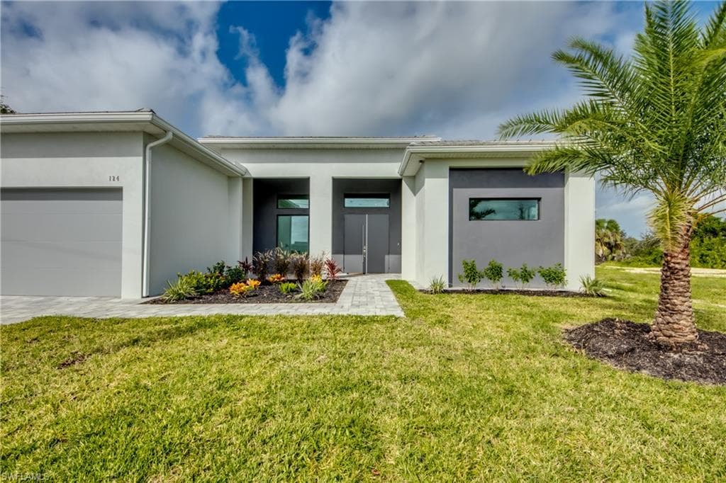 124 16th Pl, Cape Coral, photo 2