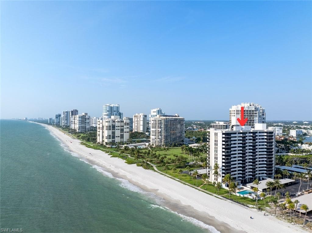 4005 Gulf Shore Blvd #904, Naples