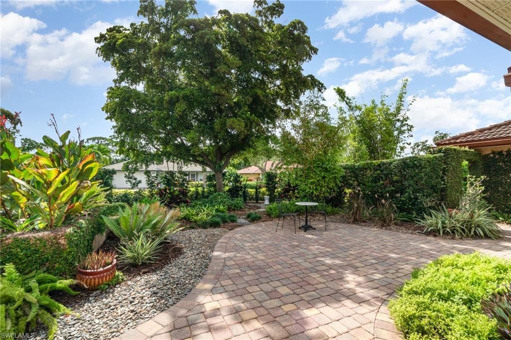 15854 Gleneagle Ct, Fort Myers, photo 3