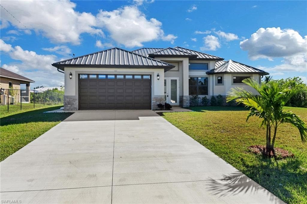 3303 16th St, Lehigh Acres, photo 2