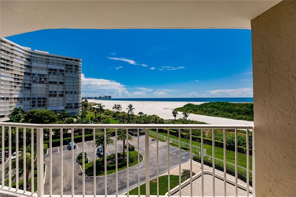 380 Seaview Ct #604, Marco Island, photo 2