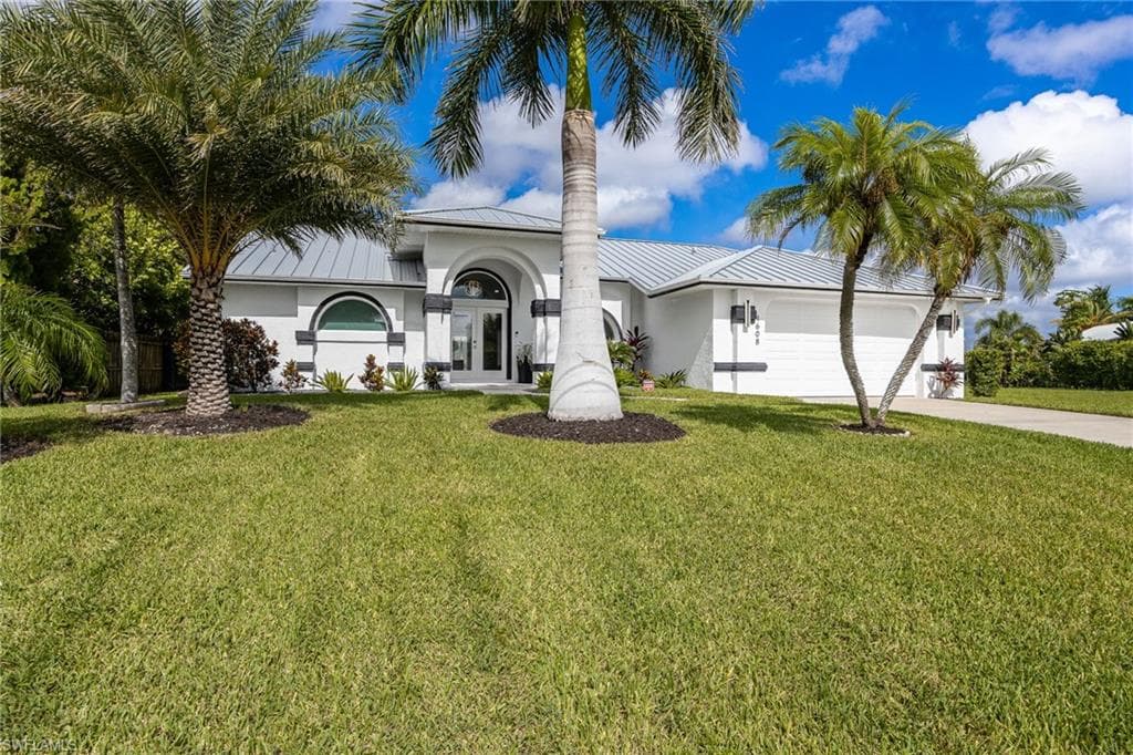 4608 25th Ct, Cape Coral, photo 2