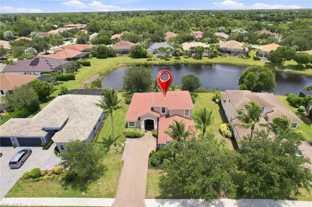 291 Saddlebrook Ln, Naples