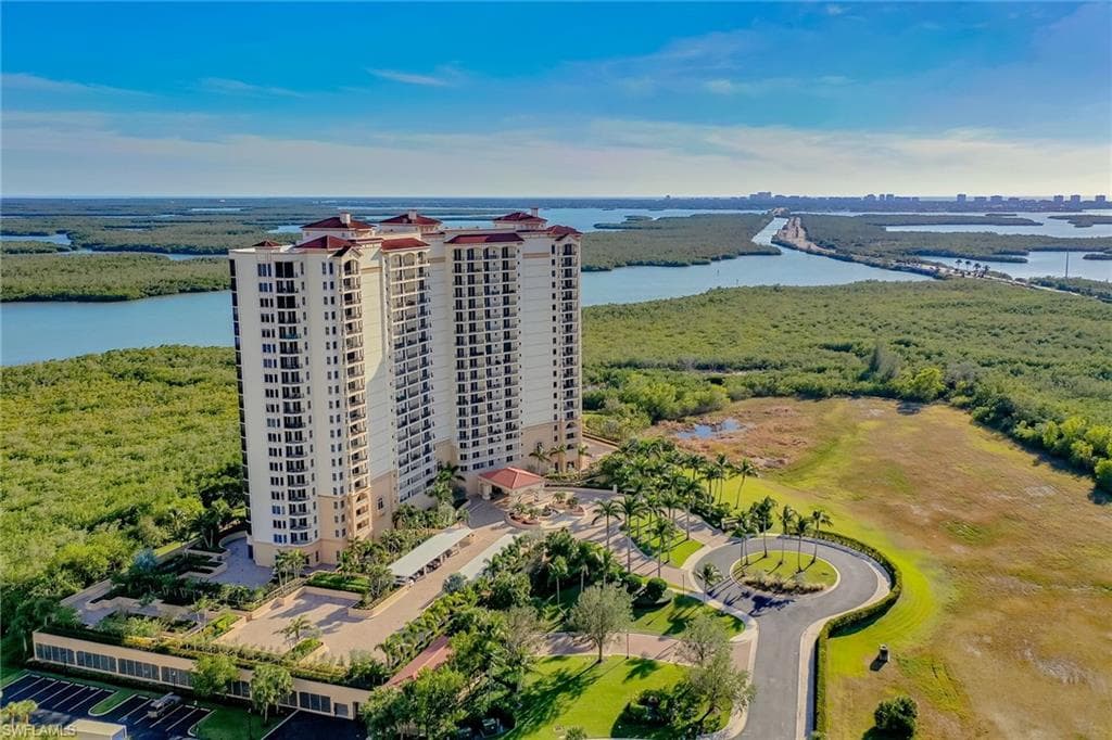 1050 Borghese Ln #2105, Naples, photo 2