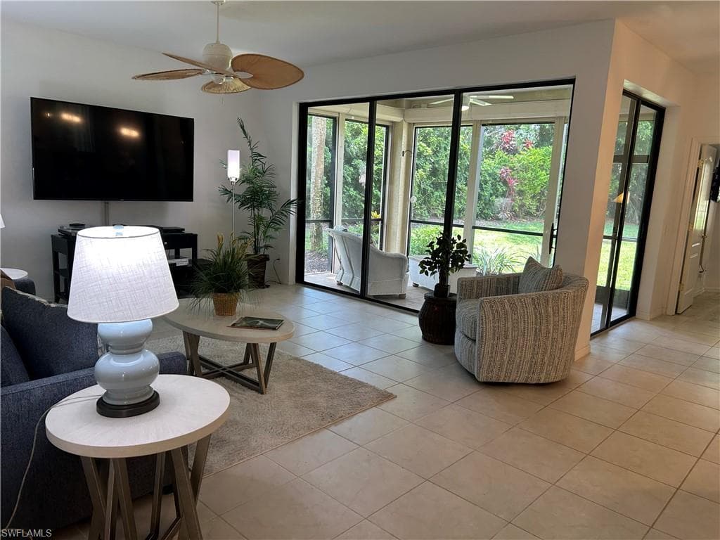 7048 Pelican Bay Blvd #c-105, Naples, photo 3