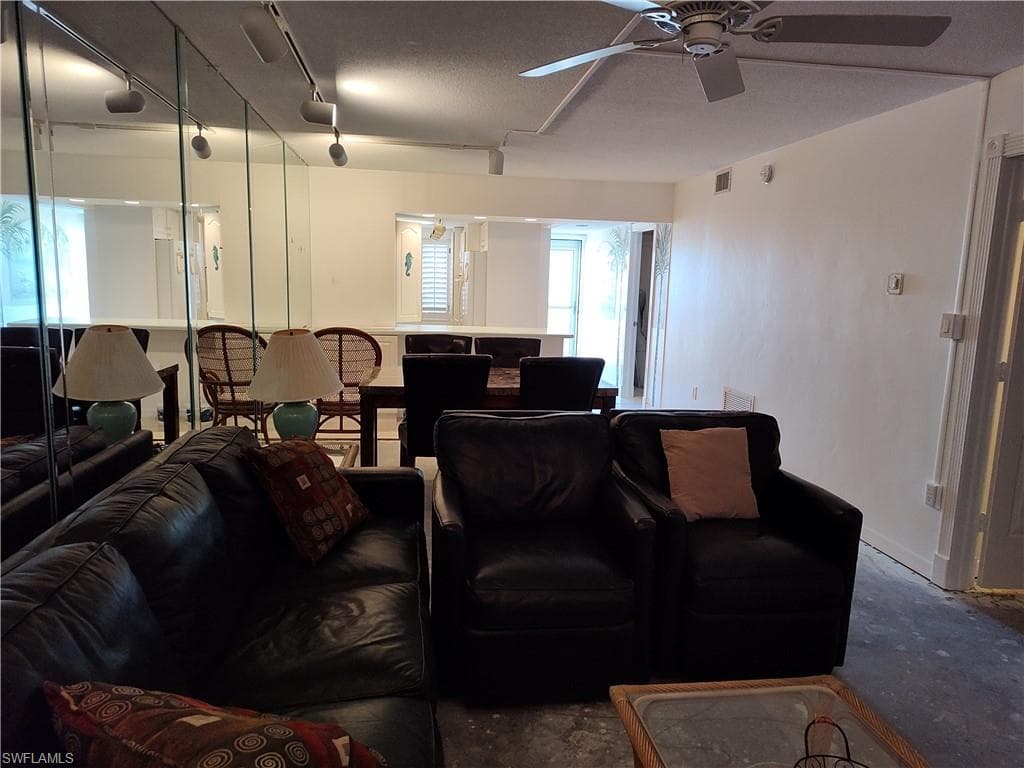 7400 Estero Blvd #528, Fort Myers Beach, photo 2