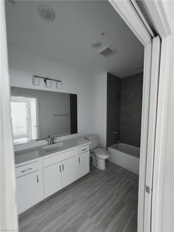 26331 Coco Cay Cir #201, Bonita Springs, photo 3