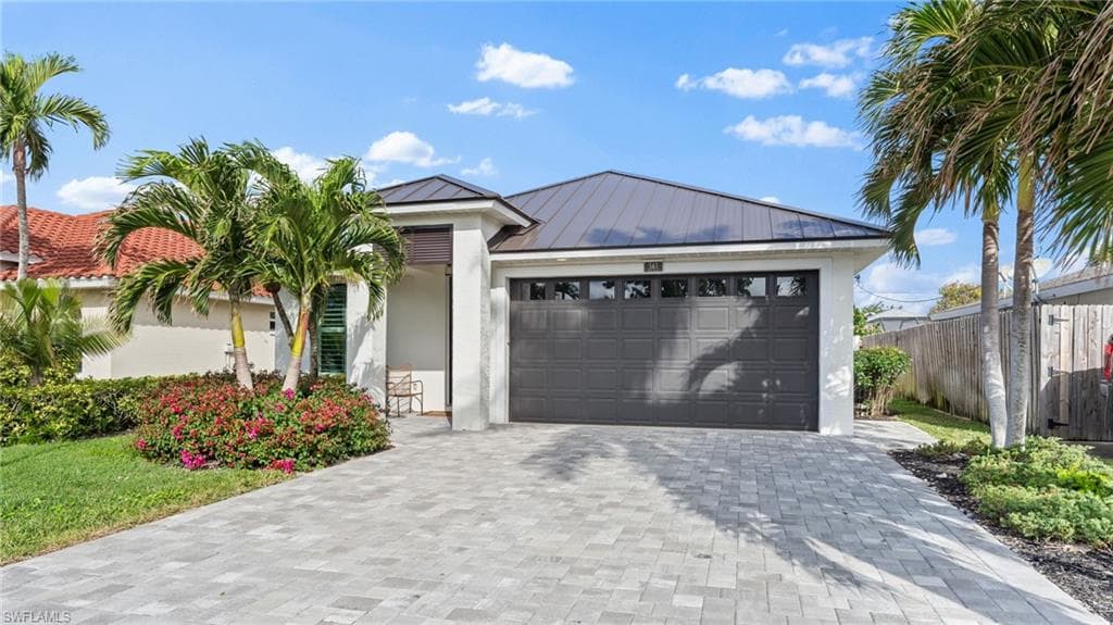 561 94th Ave, Naples, photo 2