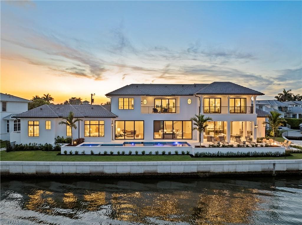 2375 Snook Dr, Naples, photo 3
