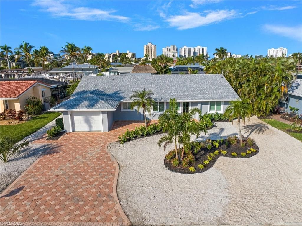 16 Palmview Blvd, Fort Myers Beach, photo 3