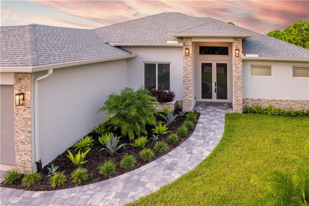13 21st St, Cape Coral, photo 2