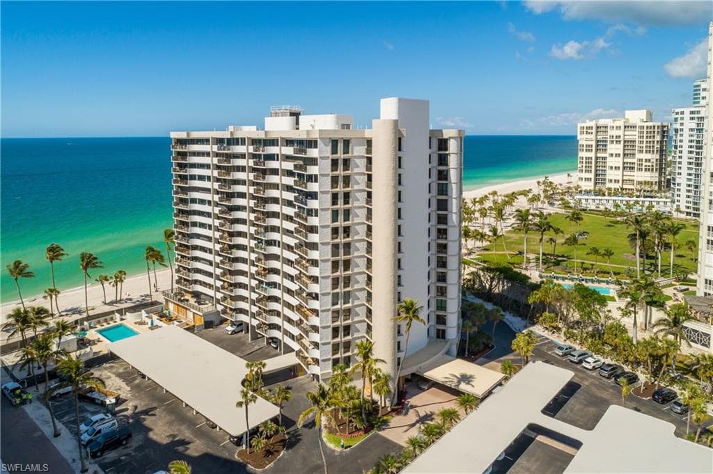 4005 Gulf Shore Blvd #603, Naples, photo 2