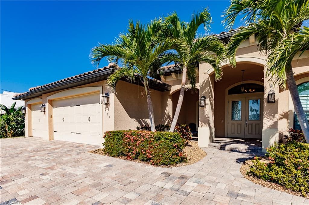 133 54th Ter, Cape Coral, photo 2