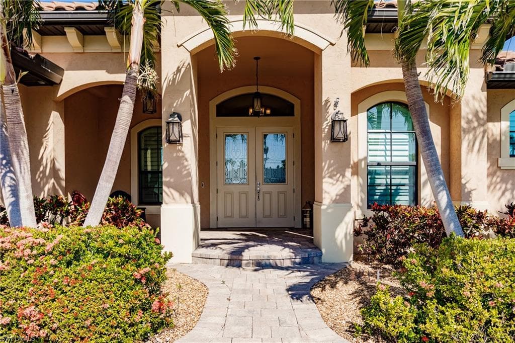 133 54th Ter, Cape Coral, photo 3