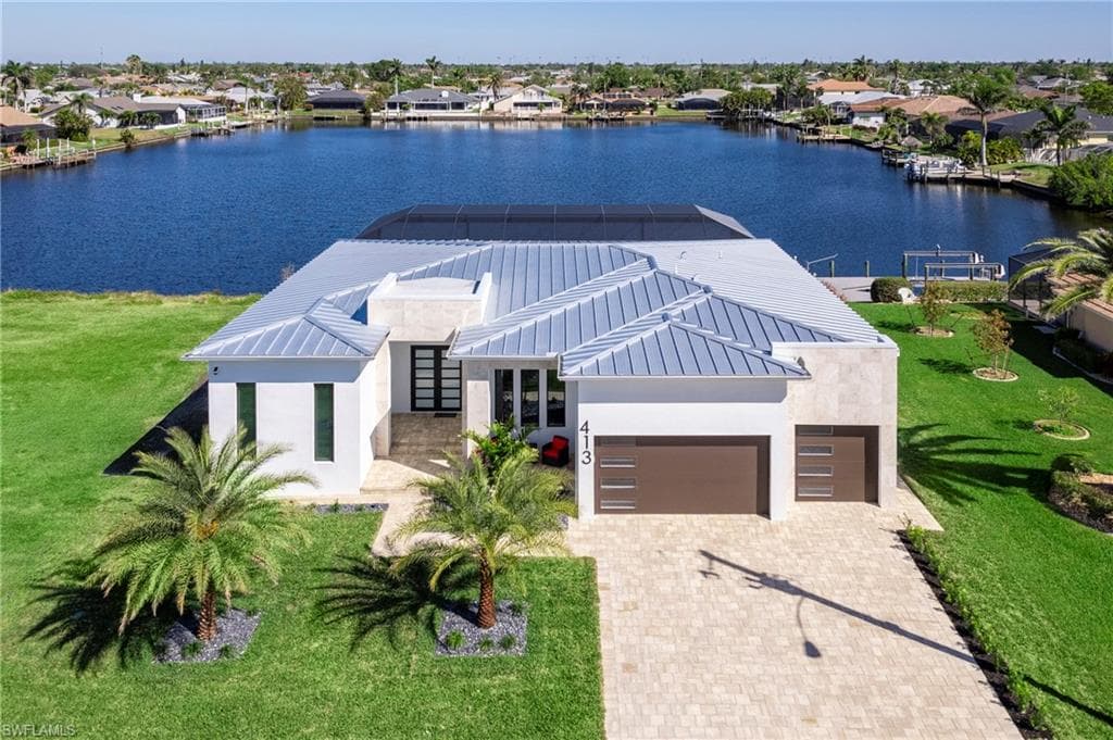 413 46th Ter, Cape Coral